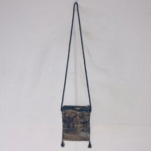 5/$25 Vintage Elephant Tapestry Mini Cross Body Bag Purse